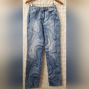 Hollister curvy high rise mom jean "marble wash" 23